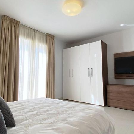 Point Sliema Sea Front 아파트 외부 사진