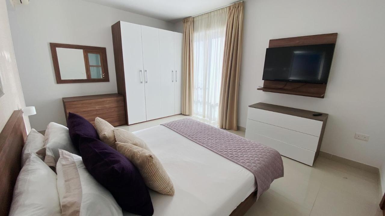 Point Sliema Sea Front 아파트 외부 사진