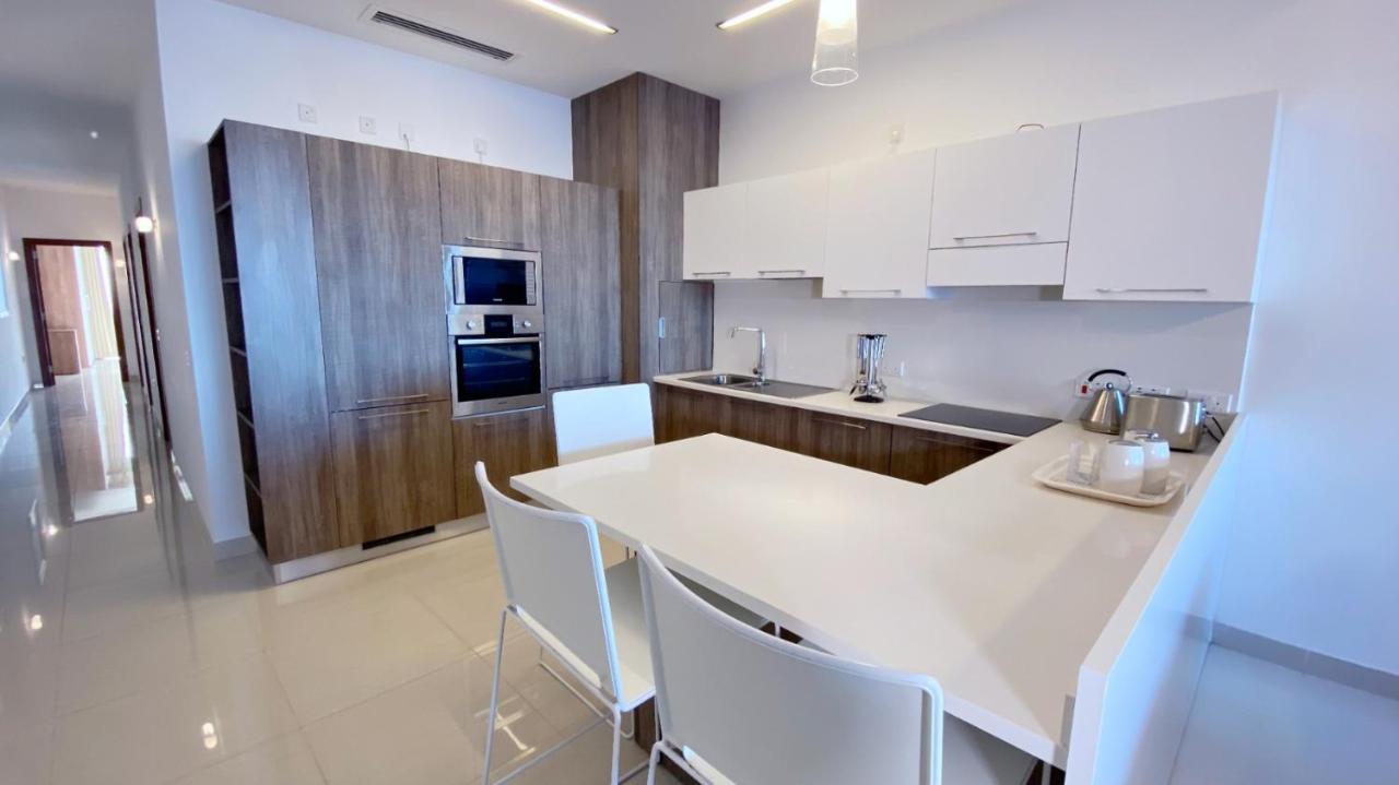 Point Sliema Sea Front 아파트 외부 사진